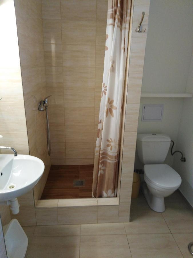 Privat Sulamit Hotell Podhájska Exteriör bild